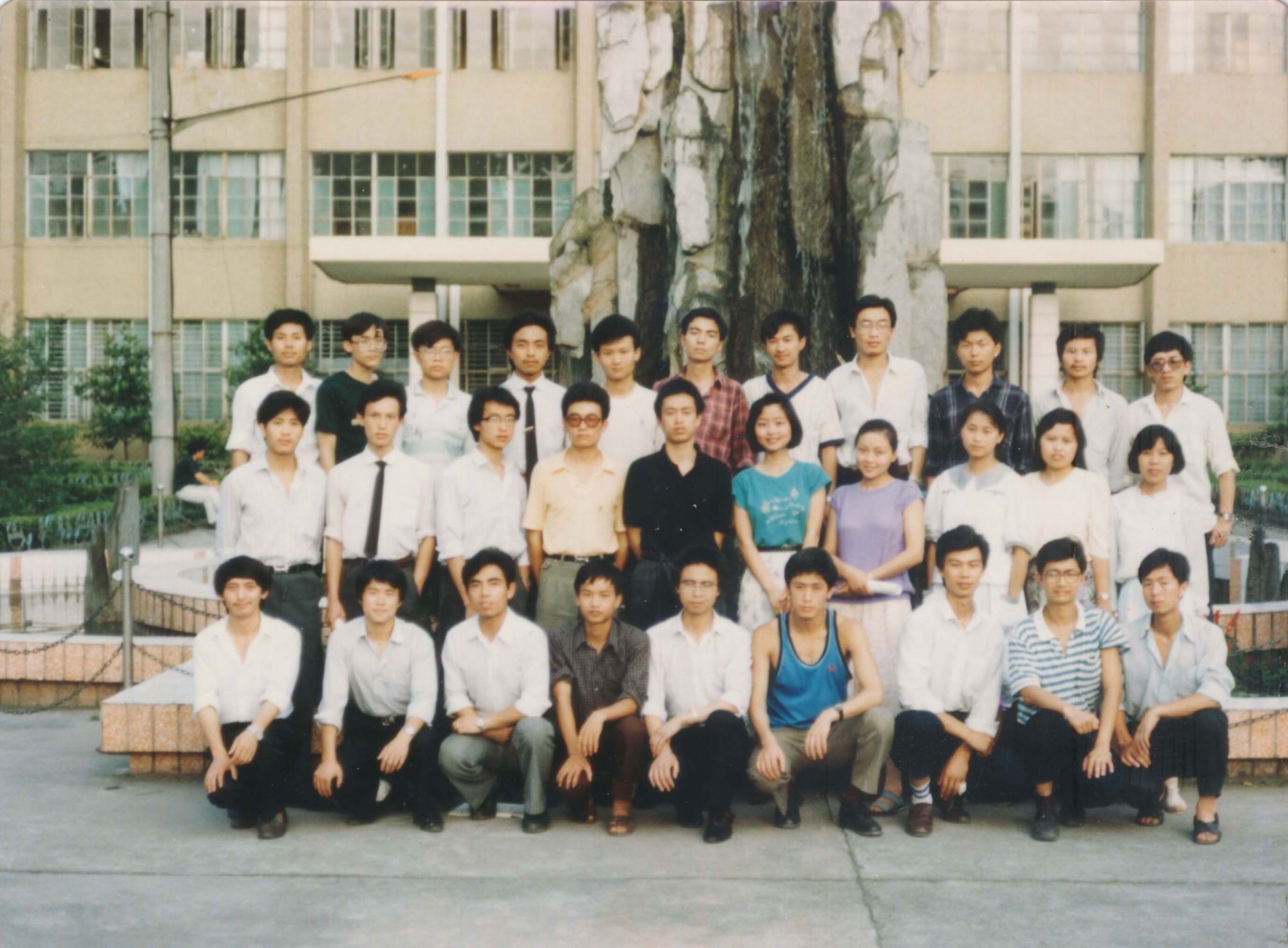 1990届动物营养与饲料加工专业本科生